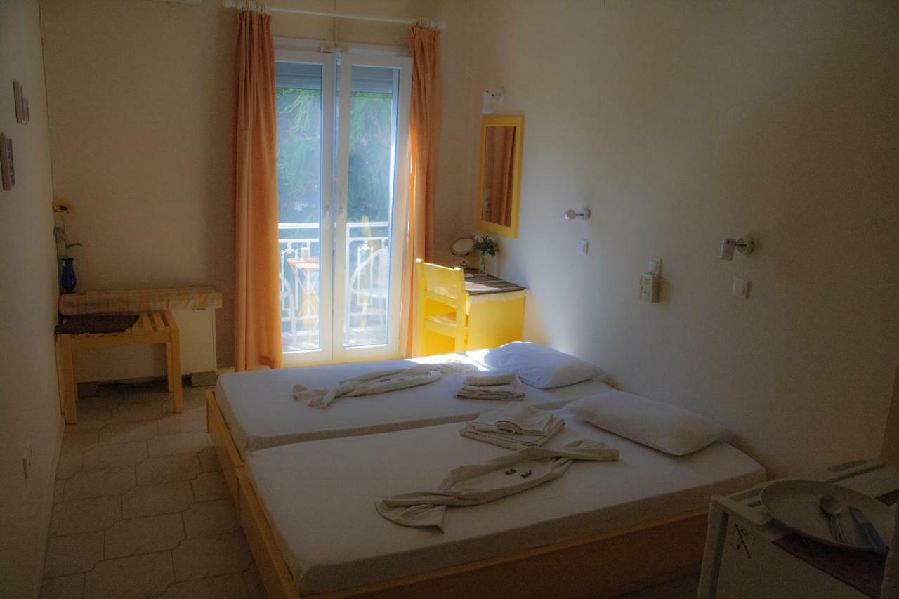 Spiti Hotel Ireo  Exteriör bild